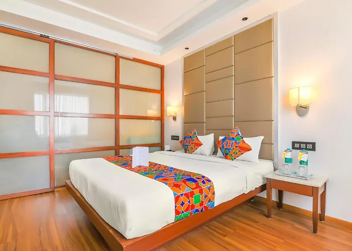Fabhotel High Rise Suites - Nr Marathahalli Bridge Bangalore